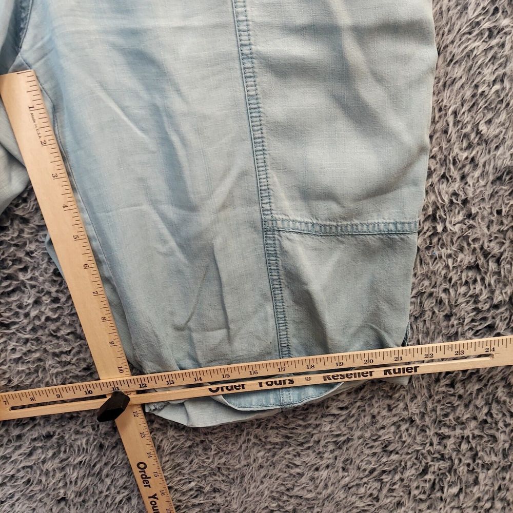 Chico's 2.5 Shorts Women 14 Light Blue High Rise Zipped Pockets Lightweight - Picture 6 of 9
